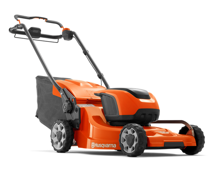 Husqvarna LC 347iVX battery self-propelled four wheeled lawn mower (47cm cut)