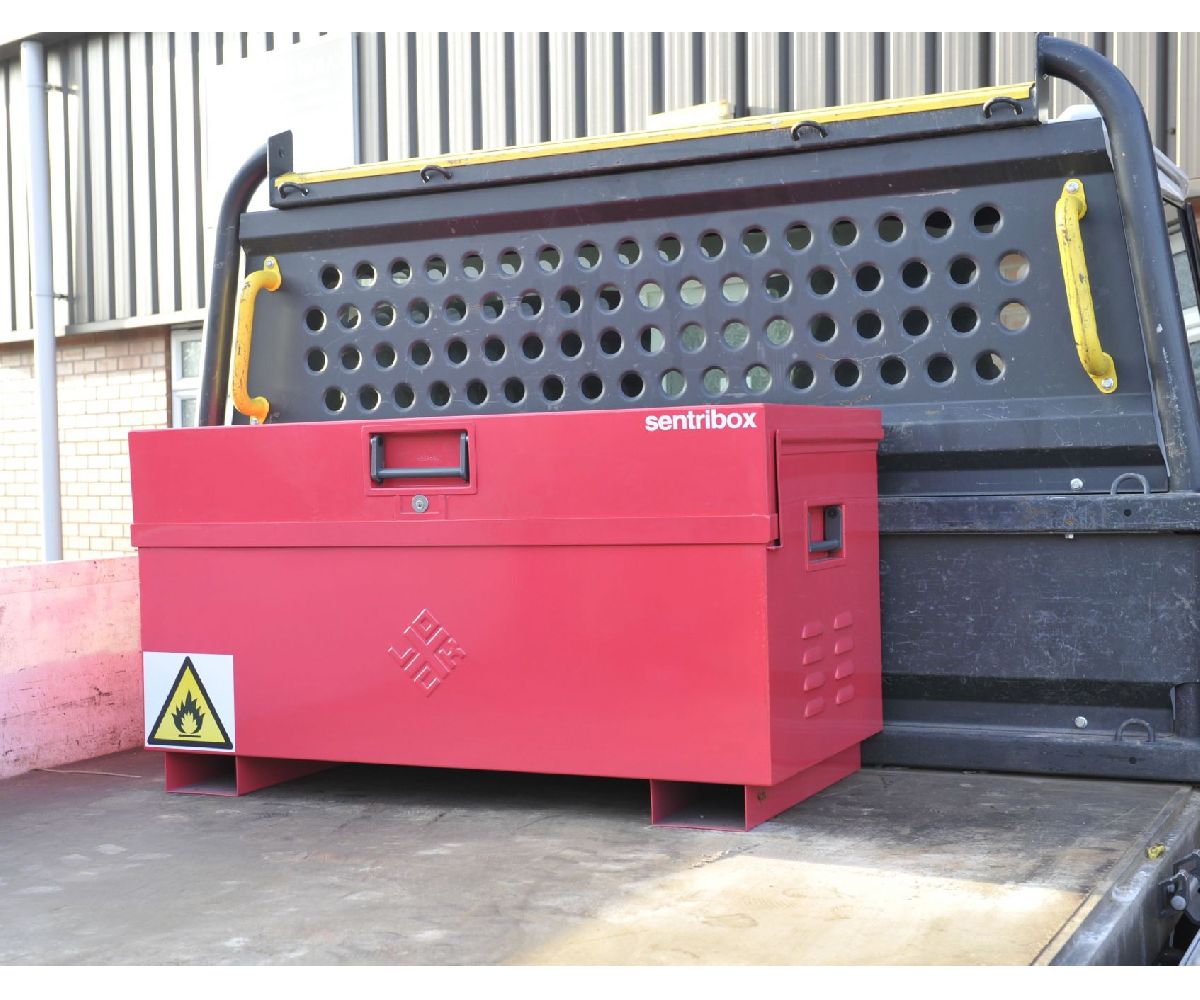 Sentribox F422 COSHH secure storage box
